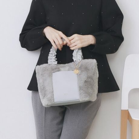 [^ԁFC5914011]tFCNt@[ƍgݍ킹肪tfUC̃g[gobOEdɕ֗ȃ|Pbgt i{̊O1A3jE500ml̃ybg{gTCYyfUCzDȃtnh̃~hg[gobÓAX^CbVłȂ炵vXBVvȃVGbgɃtFCNt@[gݍ킹AH~̃R[fBl[gɂ҂̈iłByȂ|CgzJWAȃjbgR[gƂ̑BfjX^Cɍ킹ăJWA_EAXJ[g⃏s[Xƍ킹ĂZlXȃV[Ŋ􂵂ĂobOłBydlzE|PbgF~3 O~1Ɩ̊֌WɂAۂFČꍇ܂B܂Ap\REX}[gtHȂǂ̊ɂA኱iƉ摜̃J[قȂꍇ܂Bd:390g