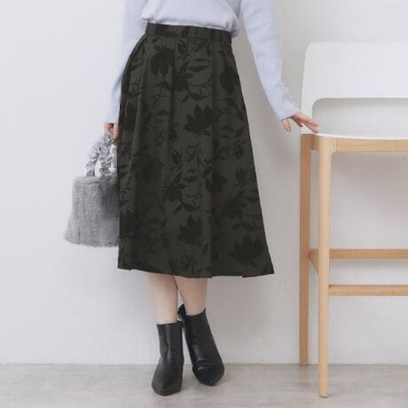 [^ԁFC5874017]̊̂t[Ŗ؂₩AVXJ[gyfUCzEtbL[Hɂt[ڂfUCB  ̊̂cC̃eNX`[ŉŝ\y߂܂BEAVg[ȃ^bNXJ[gɓ^AтɗDȃVGbg`܂B ȂꊴƃGKX𗼗fUCłBE悢䊴ŃtF~jȂlۂۂoB EGXgɂ͒悭tBbgAŜ̃oX߂Ă܂ByfށzEy₩œȂfނ̗pAiȎƈŜ钅SnBEhVfނŁAԒpĂꂢȃVGbgۂĂ̂́B d₨oɂSĒp\łBE}VEHbVuƃC[W[ACΉłꂪȒPB Zɂpꂵ|CgBydlzE|PbgȂEet@Xi[EEGXgSEn聦O[Wi150j͂ⓧ܂BƖ̊֌WɂAۂFČꍇ܂B܂Ap\REX}[gtHȂǂ̊ɂA኱iƉ摜̃J[قȂꍇ܂B