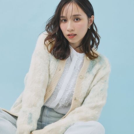 [^ԁFC5834017]tFU[~bNX̂ڂ􉽕|Cg̃N[~hJ[fBKyfUCzEӂӂƂtFU[̂WJ[h҂݂ŁAoIȗ̊oBEڂ􉽊w͗lꂽfUCAIłȂꂽۂ^܂BE{^߂ŁAEȒPȃN[lbNfUCBEu҂݂̑ƐAĝɂ₳tBbgA݂vXBẼ{^Ŝ̃ANZgƂȂAVvĂĂ܂ByfށzE_炩ȃtFU[~bNX̋NёfނgpASn悢GBEgۂȂAy₩ȒSn񋟂AKɉ߂܂BE@gp\ŁAꂪȒPȂ̂|CgBƖ̊֌WɂAۂFČꍇ܂B܂Ap\REX}[gtHȂǂ̊ɂA኱iƉ摜̃J[قȂꍇ܂B