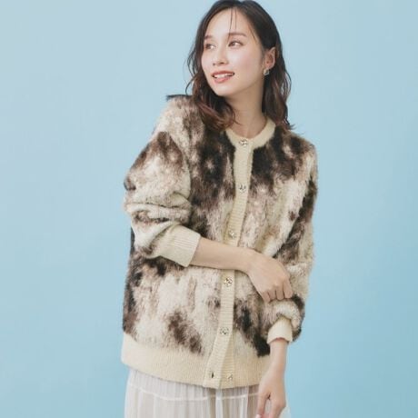 [^ԁFC5834017]tFU[~bNX̂ڂ􉽕|Cg̃N[~hJ[fBKyfUCzEӂӂƂtFU[̂WJ[h҂݂ŁAoIȗ̊oBEڂ􉽊w͗lꂽfUCAIłȂꂽۂ^܂BE{^߂ŁAEȒPȃN[lbNfUCBEu҂݂̑ƐAĝɂ₳tBbgA݂vXBẼ{^Ŝ̃ANZgƂȂAVvĂĂ܂ByfށzE_炩ȃtFU[~bNX̋NёfނgpASn悢GBEgۂȂAy₩ȒSn񋟂AKɉ߂܂BE@gp\ŁAꂪȒPȂ̂|CgBƖ̊֌WɂAۂFČꍇ܂B܂Ap\REX}[gtHȂǂ̊ɂA኱iƉ摜̃J[قȂꍇ܂B