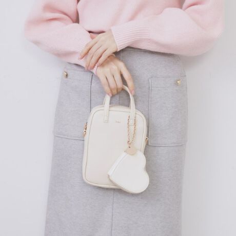 [^ԁFC5915002]yfUCzEcXNGÃRpNgtHiȃfUCBEV_[XgbvO\2waydlBEn[g|[`̓`[ƂĂARC⏬̎[ɂBydlzE\ȃV_[tE|PbgFwʁ~1A~1Ɩ̊֌WɂAۂFČꍇ܂B܂Ap\REX}[gtHȂǂ̊ɂA኱iƉ摜̃J[قȂꍇ܂Bd:290g