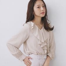 ラッフルフリルブラウス【洗濯機OKイージーアイロン】