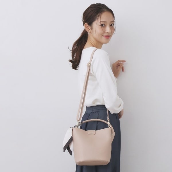 ストライプスカーフ付きミドルバッグ【2WAY】