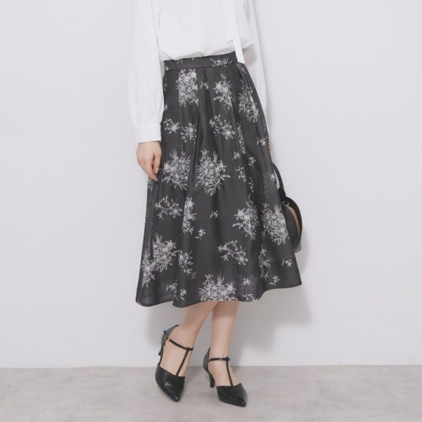 オーガンジーフラワーフレアスカート【洗濯機OKイージーアイロン】
