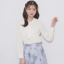 アシンメトリーボウタイブラウス【洗濯機OKイージーアイロン防シワ】《XS～LL》