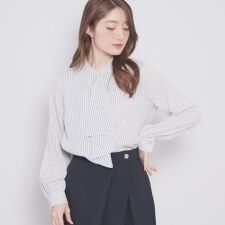 アシンメトリーボウタイブラウス【洗濯機OKイージーアイロン防シワ】《XS～LL》