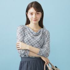 シアーチェックドレープネックトップス【洗濯機OK】