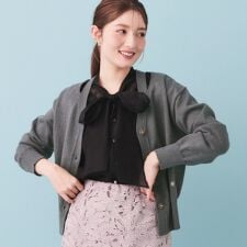 ラメリリースリットVネックカーディガン【洗濯機OK】