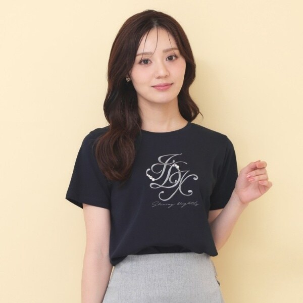 接触冷感】ビッグロゴ刺繍ビジュー付きTシャツ《洗濯機OK／UVケア