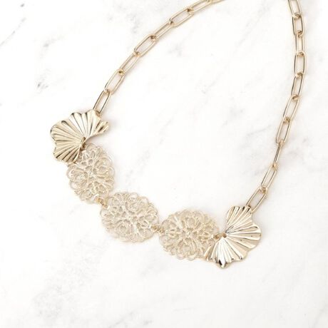 [^ԁFK9204381]yfUCzIWi̓`[td˕tV[glbNXBƖ̊֌WɂAۂFČꍇ܂B܂Ap\REX}[gtHȂǂ̊ɂA኱iƉ摜̃J[قȂꍇ܂B