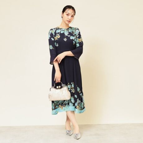 [^ԁFK9254902]yfUCztBbgtAC̃tF~jȃplvgs[XBvg̎oʂ{fBCXbLACɂȂqbvCJo[ĂlC̃VGbgłB122colE152colE194colFƐɉԕAɃJ[ؑւƃC{plȂł͂̃IG^ȕ͋C̕słB224colE294colFgŜɂԂ{SunaUna炵ԂSgŊ؂₩ȕsłByfށzCNWFbgȂł͂̑Fő@ׂȉԕ̃plvg{܂B߂̕\ʊ̃obNTeW[[bggpĂAȂ߂炩ȔGƒ悢򊴁Ah[vłBTCN|GXegpĂ܂ByȂ|Cgz@ׂȐFg̉ԕȂ̂ŁAvgɎgpĂF̉HD⏬ꂽ؂₩ȏt炵J[R[fy݂BydlzE|PbgȂEwt@Xi[EXJ[ĝݗn聦O[i122jx[Wi152j͂ⓧ܂BƖ̊֌WɂAۂFČꍇ܂B܂Ap\REX}[gtHȂǂ̊ɂA኱iƉ摜̃J[قȂꍇ܂B