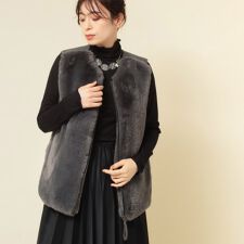 【3色展開】フェイクファーベスト