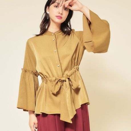 [^ԁFK9284012]yfUCz_ȃtAX[u|Cg̑OJuEXBEGXgōifUCŃVGbgɊyŒ܂B܌{sR[Xo܂Byfށzǂ̂kfނłB蒅Sn̗ǂfނłByȂ|Cgzfނ̃XJ[gƃZbgAbvƂĂPiuEXƂĂ߂łBƖ̊֌WɂAۂFČꍇ܂B܂Ap\REX}[gtHȂǂ̊ɂA኱iƉ摜̃J[قȂꍇ܂B