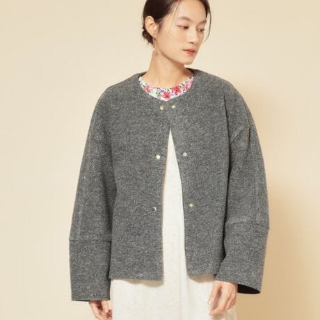 [^ԁFK9294102]yfUCẑ݂fފƁAHD̂ȂꊴVGbg|Cg1BƂĂ̂ŁAJ`bƂtɒpA肪BƂ̂fUCłB yfށz_炩ȐD̂悤ȕ\ʊAłătbƌyAĝ͂̃XCo[jbgBE[̏i͂̂܂܂ɁAGA[ȕył܂B@ׂȃĂ܂AG肪_炩̂|CgłByȂ|CgzXJ[g⃏s[X̏ォTbƉHDLC߃X^C͂Afj킹ŃJWA_Ê߂łBydlzE|PbgF~2EnȂƖ̊֌WɂAۂFČꍇ܂B܂Ap\REX}[gtHȂǂ̊ɂA኱iƉ摜̃J[قȂꍇ܂Bd:38(M)520g