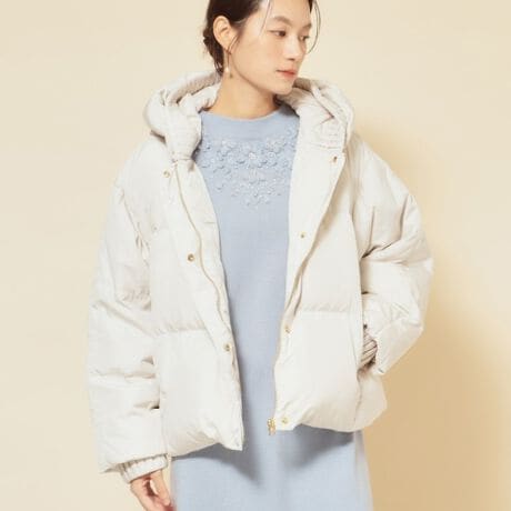 [^ԁFK9294101]yfUCzVvȂꂽfUCŁAgƃX^CbV𗼗fUC_EB̃hXgŃVGbgAW\Ȃ̂|CgłB䗃̓{^ƃt@Xi[WgŁAgCO֓ɂdlƂĂgJWAȃR[fBl[gɂ҂łByfށz\tgŒ悢̂^t^gpĂ܂BlߕF_E80AtFU[20yȂ|CgzpcɂXJ[gɂŁAjAX̂郉CgO[AԂ̃NAtF~jȃx[W3FWJłBydlzE|PbgF~2En聦Ɩ̊֌WɂAۂFČꍇ܂B܂Ap\REX}[gtHȂǂ̊ɂA኱iƉ摜̃J[قȂꍇ܂Bd:38(M)690g