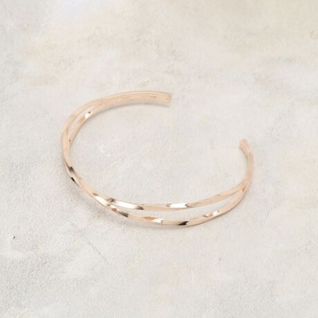 [^ԁF76982083]NXfUC̃^oOByfUCzp̂郁^CNXɃfUCoOBƂ邾ŁA茳ƂȂꂽۂɂȂ܂BƖ̊֌WɂAۂFČꍇ܂B܂Ap\REX}[gtHȂǂ̊ɂA኱iƉ摜̃J[قȂꍇ܂B