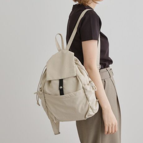 [^ԁF76902064]yfUCzbV[iČyʃbNBВdl̃tbvtŁA{̂ƃtbvɗ߂tĂĒȂ̂ňSłB֗ȃTCh|Pbg̓hXgfUCBt@Xi[t̑O|Pbg֗łB{[oyŵŁAŗsȂǂɂIXXBydlzE|PbgFO~3 ~1EA4TCY[Ɩ̊֌WɂAۂFČꍇ܂B܂Ap\REX}[gtHȂǂ̊ɂA኱iƉ摜̃J[قȂꍇ܂By25SSzd:215g(TvTCY)