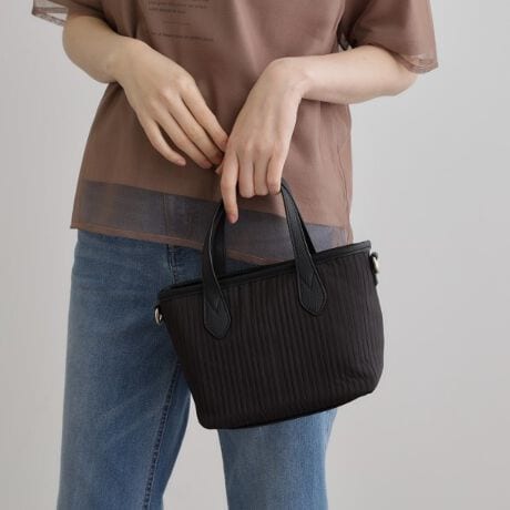 [^ԁF76902051]yfUCzfނA\[gWJ̃~jg[gobOB}`A{̂̓t@Xi[t[ŒȂ̂ŁAV_[Ŏ΂ߊ|S2WAYdlłB`FbNAXgCvAIp[hȂǁAobOŕꂽX^CÕ|CgɃIXXBydlzE|PbgF~1Ɩ̊֌WɂAۂFČꍇ܂B܂Ap\REX}[gtHȂǂ̊ɂA኱iƉ摜̃J[قȂꍇ܂By25SSzd:235g(TvTCY)