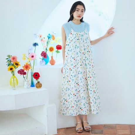 [^ԁF76852008]DILIGENCE PARLOUR~groveԂ̔ZfBWFXp[[ƃO[ũR{[VACeł܂BvgTVcƂԂ̃CXgs[XƃuEXBy₩ȏtłoy݂ByfUCzwDILIGENCE PARLOURxgrovê߂ɓʂɕ`낵t[vgBGLiZA^`[bv^u[X^[^IVW[^_A5ނ̉ԂɉāADILIGENCE PARLOUR̃SzAԂ̐Fʊ𑶕Ɋ\łACeɎdグ܂BVGbg؂₩ȃegC̃L~s[XB_ũXgbvȂANZgɂȂAobNX^C̃{|CgɁBՂƃMU[񂹂؂₩ȃVGbgŁAтɗDɗh܂BXgbv͌Œ߂łAgV[Yɍ킹ăAW\łByfށz|GXefVfނɃvg{܂BpE_[^b`ȎŐFD\By₩ŗ̂fނŃVGbg܂BŐ􂦂Ăꂪ₷̂͂̂ЂƂByX^COzRpNgȃjbgC[hĎ~bNXȂlۂȂ̂߁BX[uX̃ACeƃC[h΁A؂₩ȃT}[bNy߂܂B̓i[XgbṽT_łꂢ߂ɁAtɃtbgxbgT_킹̂ydlzE|PbgȂEn聦ItzCgi103j͂ⓧ܂BpĂCi[͖{ił͂܂ByDILIGENCE PARLOURzẢ\ƑnTA琶܂镶IlƐVR~jP[VX̂炵̒ɒāBqlNN悤ȃt[AWgObYSɂ͂Ă܂BƖ̊֌WɂAۂ