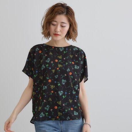 [^ԁF76882035]DILIGENCE PARLOUR~groveԂ̔ZfBWFXp[[ƃO[ũR{[VACeł܂BvgTVcƂԂ̃CXgs[XƃuEXBy₩ȏtłoy݂ByfUCzwDILIGENCE PARLOURxgrovê߂ɓʂɕ`낵t[vgBGLiZA^`[bv^u[X^[^IVW[^_A5ނ̉ԂɉāADILIGENCE PARLOUR̃SzAԂ̐Fʊ𑶕Ɋ\łACeɎdグ܂Bh}X[ûƂVGbg̃uEXBbNX̂VGbgŏiȂ甲̂1łB̓AEgŒpɃ|CgɂȂe[J[ũfUCByfށz|GXefVfނɃvg{܂BpE_[^b`ȎŐFD\By₩ŗ̂fނŃVGbg܂BŐ􂦂Ăꂪ₷̂͂̂ЂƂByX^COzXbNXi[XJ[g킹ꂢ߃X^CAfjŃtȃX^Cǂ߂łByDILIGENCE PARLOURzẢ\ƑnTA琶܂镶IlƐVR~jP[VX̂炵̒ɒāBqlNN悤ȃt[AWgObYSɂ͂Ă܂BƖ̊֌WɂAۂFČꍇ܂B܂Ap\REX}[gtHȂǂ̊ɂA኱iƉ摜̃J[قȂꍇ܂By25SSz