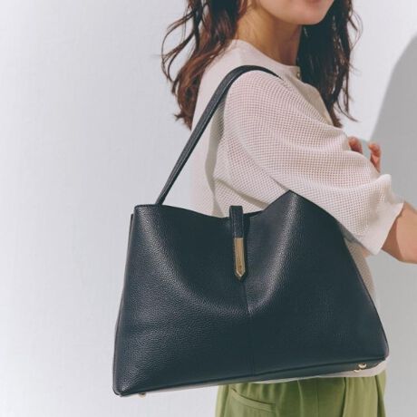 [^ԁF76902069]yfUCzxg̃^p[cɑ݊iȃLC߃V_[B{̂͏_炩V{̂fނɁA͗ngpyʐ݌vBetłdɂg₷[́Bd؂ƃ|Pbg[ŋ@\IBO\ȃV_[xgt2WAYBydlzE|PbgF~4Ɩ̊֌WɂAۂFČꍇ܂B܂Ap\REX}[gtHȂǂ̊ɂA኱iƉ摜̃J[قȂꍇ܂By25SSzd:640g(TvTCY)