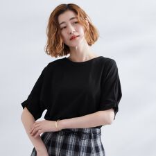 グローブ(grove)の【UVカットひんやり二の腕カバー】タックドルマンプルオーバー