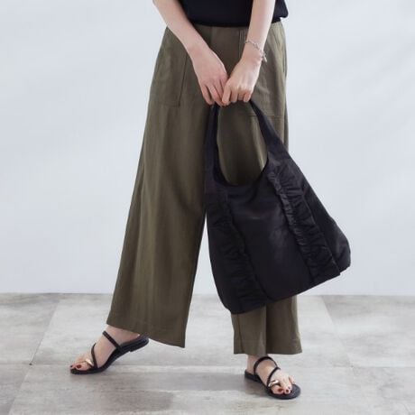 [^ԁF76904034]yfUCzcC̃ttF~jȃg[gobOBHfނgpĂ̂ŏ̉JłSłB|₷nh̒ƃTCh̃zbNŌ`̕ωy߂܂Bnh̑yʑfނł}`Aו̑ɃIXXłBo|ɂdɂgig[głBydlzE|PbgF~3EA4TCY[Ɩ̊֌WɂAۂFČꍇ܂B܂Ap\REX}[gtHȂǂ̊ɂA኱iƉ摜̃J[قȂꍇ܂By25AWzd:240g(TvTCY)