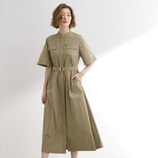 軽やかに決まる　ワークシャツワンピース