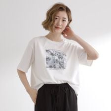 夏に映える　大人のクロップドTシャツ