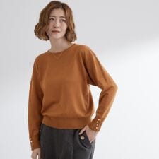 ONOFF毎日使える！袖口ボタンドロップショルダーニット