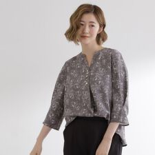 【洗えるお仕事】美しさが続く袖タックブラウス