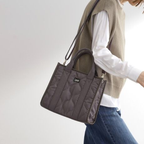 [^ԁF76904085]yfUCzLeeʒ̃LeBOfނ̃XNGAtH̃g[gobOB{̂͝HngpĂ̂ŏ̉J͈SłB{̊J̓t@Xi[tŒɂdlłBṽpCsO|CgBV_[tŌ|\2WAYBydlzE|PbgF~3Ɩ̊֌WɂAۂFČꍇ܂B܂Ap\REX}[gtHȂǂ̊ɂA኱iƉ摜̃J[قȂꍇ܂By25AWzd:415g(TvTCY)