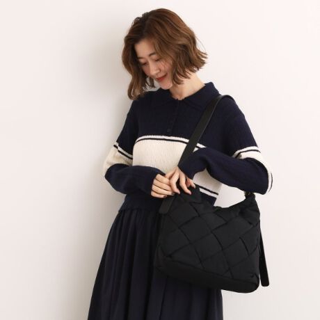 [^ԁF76904082]yfUCzgĥ郏V_[obO_炩HfނŃbV҂݂Ă܂BVvȂ瑶݊AX^C̃|CgɂȂ܂B|₷V_[ƃ}`肠̂őeʂłB̓}OlbgtɂȂĂ܂BydlzE|PbgFO~1 ~3Ɩ̊֌WɂAۂFČꍇ܂B܂Ap\REX}[gtHȂǂ̊ɂA኱iƉ摜̃J[قȂꍇ܂By25AWzd:415g(TvTCY)