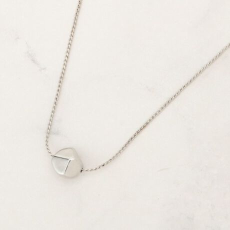 [^ԁF76984096]^p[cV[vȈۂ̃gbvlbNXByfUCzXg[̂悤Ȍ`̃^p[cgpgbvlbNXBg₷fUCŃX^CO̕LACełBƖ̊֌WɂAۂFČꍇ܂B܂Ap\REX}[gtHȂǂ̊ɂA኱iƉ摜̃J[قȂꍇ܂B