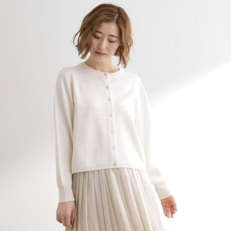 [^ԁF76834002]ӂ艷ыʌyjbgJ[fBKyfUCz{^NVJȃjbgJ[fBKBtbgV҂݂ƁAČȕ҂݂̈قȂҒngݍ킹fUC|CgłBHD邾ŃVvȃJ[fBKƂ͈ꖡȕ͋CɎdグĂ܂BOăvI[o[CNɒp̂߂łAVcuEX̉HDƂĂ􂵂܂B傫Ȃ悢VGbgŃJWAX^CɂALC߂o|X^Cɂg₷1łByfށzɖc݂ƒe͂oL[H{ANɁATCN|GXev[eBOҒn̗pĂ܂B݂̂GƂقǂ悢݂ŁAG߂̕ςڂɊ􂷂▭ȓłBXɖыʂłɂA`sOAԒpĂYɒp܂ByX^COz悢傫̃VGbgȂ̂ŁAIIt킸񂹂܂BtăvI[o[ɒpA{[̂XJ[gƍ킹LC߂ȑlȂ͂Afjpcƍ킹JWAX^CfGłBXgCṽVcVA[gbvXƏd˒Ă̂߂łBƖ̊֌WɂAۂFČꍇ܂B܂Ap\REX}[gtHȂǂ̊ɂA኱iƉ摜̃J[قȂꍇ܂By25AWz