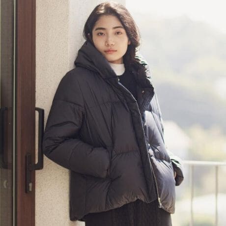 [^ԁF76844002]܂ŋC܂ƂSn \tgȕŁAgƔ𗼗lCV[YFP800[sA_Egpw܂_ExfނVɃj[AyfUCz800tBp[̊󏭂ȃ[sA_EgpAɌydĂȂgA܂ŉHтɂ܂Ă邩̂悤Ȓp̌ł܂_EV[YBV[ǵẢ؂₩ǋ{[lbNfUCBOJɂꂢȋ܂̃Co悤S܂B܂ɂƉ悤ɁA܌ɋ܍̐؂ւċ܂ɔȂ悤ɐ݌vĂ܂B܂AlbN͐܂Ԃς邱ƂŁA1Dt[ȟƁA2D܂̂悤ȌƁA2^Cv̋܃fUCył܂BOĂɃOOe[vDtĂA_炩ȑfނłt@Xi[݂ɂ悤ɂĂ܂Bɂ̓hXgR[hĂÂ܂ܒpACɁAhXgiĊۂ݂̂VGbgƁAX^COɍ킹ĕω邱Ƃ\łB|Pbgɂ͋NёfނgpA~ɎꂽɂgĂ悤肵Ă܂Byfށz\nFlteBÃ\tgŌyʂȖhfނgpĂ܂Bɏ_炩ŷŁANV[ȒpBhʂɂAɂgp܂B͂H{ĂAJ̓SĒp܂BTCN|GXegpĂAɂzꂽfނłBxȕ\ngpƂŕ\ñ_EpbN𖳂ƂłAɌydオɂȂĂ܂B_EF800tBp[̊󏭂ŗǎȃ[sA_EgpĂ܂B[bpɐ郂XRr[_bNƂĝ̑傫ȃ_bN̉HтgpĂ܂BHсi_E{[j傫C𑽂܂ނ߁AM𓦂ɂʂ̃_EłgĒ܂BitBp[Ƃ́A_Ed:470g(TvTCY)