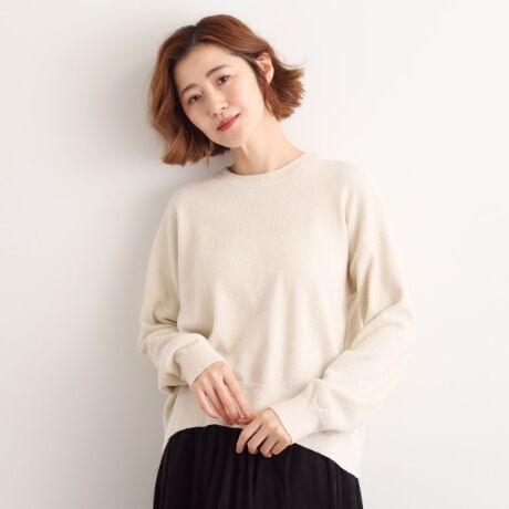 [^ԁF76814043][̏_炩ƃ̉؂₩DȂ NV[jbgvI[o[yfUCzƃ[ĕ҂ݗĂjbgvI[o[B[̃}bgȎƃ̂߂̃RgXglۂɁBhbvV_[Ƃ肵TCYA߂̒ŃNV[ɒꖇłBA[z[eɂēꂽfUC҂ݕA뒆Sɒʂ҂ݕ肰ȂANZgBɃobNXbg邱ƂŁÂX^CɎdオĂ܂Byfށzё̂@ׂȃ[x[XɁAҒnB}bgȕƏiȂ߂▭ɒaA\LɌ̂BjbgȂł͂̐LkƏ_炩ȂAڈȏɉKȒSn܂ByX^COzאg̃pcƍ킹ĂƁAXJ[gƍ킹Ή؂₩ɁBfUC҂ݕobNXbgĂ̂ŁAVvȃ{głfX^CɁBIɂItɂ񂹂AvI[o[łBƖ̊֌WɂAۂFČꍇ܂B܂Ap\REX}[gtHȂǂ̊ɂA኱iƉ摜̃J[قȂꍇ܂By25AWz