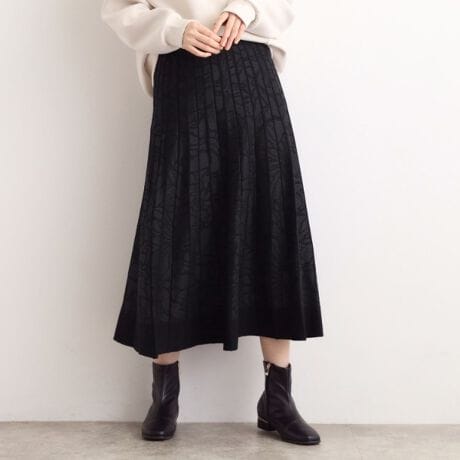 [^ԁF76874011]@ׂɓAjbg؂₩[X̃WJ[hjbgXJ[gyfUCz[XWJ[hŕ\؂₩ȃjbgXJ[gB@ׂȃ[X͗lWJ[h҂݂ŕ\A܂ŕz僌[X̂悤ȉ؂€oB^bN҂݂݂Ɏ邱ƂŁAv[c̐܂R܂Â\ɁBтɕ̉AehA炵iȃ[hĂ܂Byfށz{̂ɂ͖э̃AN|GXegpAg݂ƌy₩𗼗BɃ[XWJ[hɂ͓̂iCgݍ킹A@ׂȓBҒn̗̊ƓdȂ荇ƂŁAŝǎoĂ܂ByX^COzfނł肵768|34011̃J[fBKƂSET UPŁA܂Ńs[X̂悤ȉ؂₩ȃX^CɁBPigł̓VvȃgbvX킹邾Ŏ̑݊܂BIV[炨o܂ŁAV[YXŊ􂷂ꖇłBydlzE|PbgȂEEGXgSEn聦n̂Ȃ͂ⓧ܂BƖ̊֌WɂAۂFČꍇ܂B܂Ap\REX}[gtHȂǂ̊ɂA኱iƉ摜̃J[قȂꍇ܂By25AWz