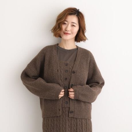 [^ԁF76834014]{^fAbNXYgbhJ[fBKyfUCzl҂݂Ȃł͂̏cCAƂ\J[fBKBhbvV_[̃I[o[TCYVGbgŁÂ镵͋CɎdグ܂B{^tgɔzAgbhȗvf肰ȂvXĂ܂ByfށzӂƂ݂ƌy˔gpBے̃J[͉s\AH~炵[ho܂B悢ŃAE^[CNɂgfނłByX^COzfނ̃P[ujbgXJ[grX`FƂ̃ZbgAbvœꊴ钅Ȃ\Bs[XɉHDătF~jɁAfjƍ킹ăJWA_E߂łBI[o[TCYVGbgȂ̂ŁAVc^[glbNƂ̃C[hoX悭܂܂BătȂǊÂ߂ACeƑgݍ킹̂߂łBƖ̊֌WɂAۂFČꍇ܂B܂Ap\REX}[gtHȂǂ̊ɂA኱iƉ摜̃J[قȂꍇ܂By25AWz