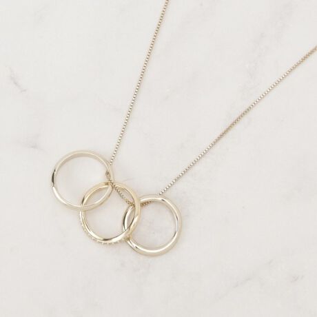 [^ԁF76984105]fUCႢ̃O3gݍ킹lbNXByfUCzLbƂfUCO3gݍ킹lbNXBfC[g₷ŁAgɒ邾łƐꂽۂɂȂ܂BO͎O\Ȃ̂ŁADȑgݍ킹ĎgĂƂ\łBƖ̊֌WɂAۂFČꍇ܂B܂Ap\REX}[gtHȂǂ̊ɂA኱iƉ摜̃J[قȂꍇ܂B