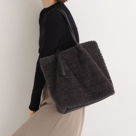 [^ԁF76904503]yfUCzՂ[łӂGRt@[̃g[gobOB|R|R킢fUCłB|₷nhƃfUCłƂĂ₷łBnhƓfނ̃^bZ`[t|CgBՂ}`ו̑ɃIXXB_炩t@[X^CÕ|CgɂȂ܂BydlzE|PbgF~3Ɩ̊֌WɂAۂFČꍇ܂B܂Ap\REX}[gtHȂǂ̊ɂA኱iƉ摜̃J[قȂꍇ܂By25AWzd:360g(TvTCY)