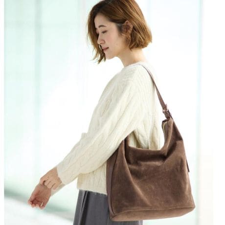 [^ԁF76904090]XG[hgpNڂ̃V_[obOyfUCz{̂̓XG[hfށAV_[ƃ|Pbg̓X[XgpfރRrłBV_[͒߉\łBwʂ̓X}[gtHȂǂo₷|PbgtB{̊J̓t@Xi[dlŒȂ̂ňSłBƂtH|CgBTCh|PbgtłȂ֗ȃV_[obOłBydlzE|PbgFO~2 ~2EA4TCY[Ɩ̊֌WɂAۂFČꍇ܂B܂Ap\REX}[gtHȂǂ̊ɂA኱iƉ摜̃J[قȂꍇ܂By25AWzd:450g(TvTCY)