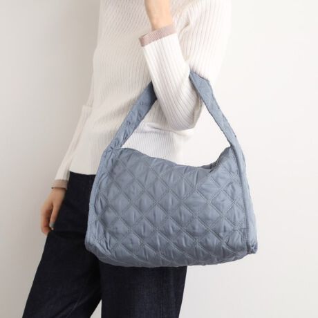 [^ԁF76904092]yfUCz|₷Al₷LeBOV_[Bgh̃ChV_[ŌɊ|₷AyʁB500ml̃ybg{gⒷz[łTCYłB{̂̊J̓t@Xi[dlŁẢוɂ̂ňSłBLC߂JWA܂ŕLX^COɃIXXByfށz011E092́AHf419́ALL̐nfށydlzE|PbgF~3Ɩ̊֌WɂAۂFČꍇ܂B܂Ap\REX}[gtHȂǂ̊ɂA኱iƉ摜̃J[قȂꍇ܂By25AWzd:150g(TvTCY)