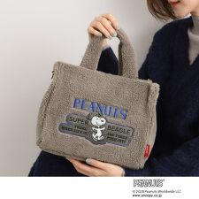 グローブ(grove)の【PEANUTS】ボアスクエア2WAYトート