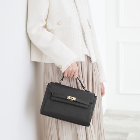 [^ԁF76905003]yfUCziȃtH̃RpNgV_[obOłBgh̃gbvnhfUCɃtbvAxgi܂BV{̂鍇vŃRpNgŃLĈŁAoZj[łgĂ܂BO\ȃV_[xgtŌ|ł2WAYdlłBzTCYłBydlzE|PbgF~2Ɩ̊֌WɂAۂFČꍇ܂B܂Ap\REX}[gtHȂǂ̊ɂA኱iƉ摜̃J[قȂꍇ܂By25AWzy26SSzd:510g(TvTCY)