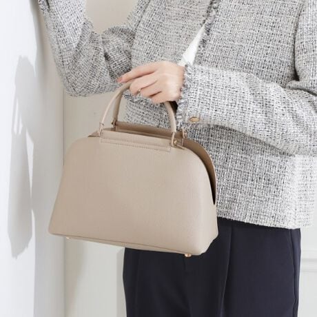 [^ԁF76905010]yfUCzۂ݂̂tH炵Ă2WAYnhobOB悢ĉ鍇fނɁAnh̃^p[ciō܂BRpNgȂ}`肠[͂A{̎[̓t@Xi[ŉוȂ̂ňSłBV_[XgbvtŒʋ΂₨oɂiɂ܂Ƃ߂ĂobOłBydlzE|PbgF~1Ɩ̊֌WɂAۂFČꍇ܂B܂Ap\REX}[gtHȂǂ̊ɂA኱iƉ摜̃J[قȂꍇ܂By25AWzy26SSzd:465g(TvTCY)