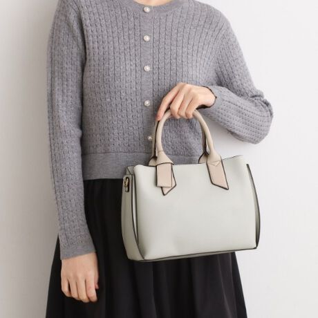 [^ԁF76905002]yfUCznh̃{fUCtF~jŏiȃRpNgTCỸg[gobOłB{̐^񒆂̓t@Xi[t[AO͓₷[3wByʂł}`eʂ܂Bybg{gɎ[\łBV_[t2WAYłBydlzE|PbgF~2Ɩ̊֌WɂAۂFČꍇ܂B܂Ap\REX}[gtHȂǂ̊ɂA኱iƉ摜̃J[قȂꍇ܂By25AWzy26SSzd:460g(TvTCY)