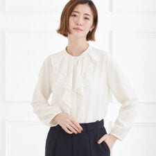 【手洗いOK】フロントラッフルフリルブラウス