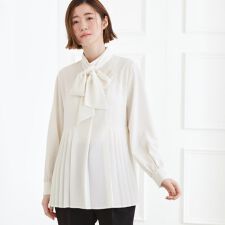 【マシンウォッシュ防シワUVカット】裾プリーツ取り外しボウタイブラウス