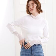 シアー切替ハイネックプルオーバー